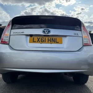 2012 Toyota Prius 1.8 Hybrid Hatchback - Image 7
