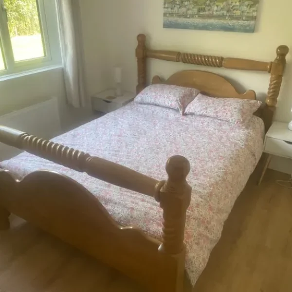 Oak Kingsize Bed
