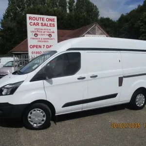 Ford Transit Custom 2.2 TDCI 100ps 310 H2 L2 - Image 2