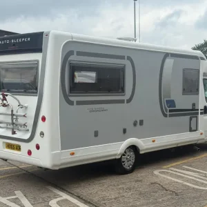 2015 Peugeot Boxer Auto-Sleeper Broadway EL 2-Berth Luxury Motorhome - Image 3