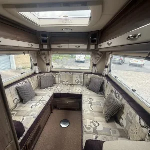 2015 Peugeot Boxer Auto-Sleeper Broadway EL 2-Berth Luxury Motorhome - Image 6