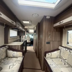 2015 Peugeot Boxer Auto-Sleeper Broadway EL 2-Berth Luxury Motorhome - Image 7