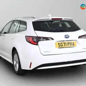 2021 Toyota Corolla 1.8 VVT-h Icon Tech 5-door Estate - Image 7