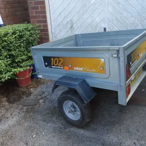 Erde 102 trailer