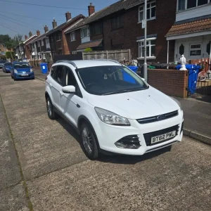 Ford Kuga Hatchback 2013 Manual 1997cc 5-door