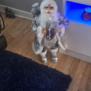 old santa and bluetooth speakers - Image 2