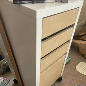 Chest of drawers - Image 2