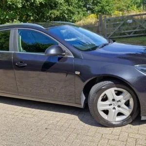 2015 Vauxhall Insignia 2.0 CDTi Estate Auto - Image 4