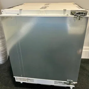 Siemens Frost-Free Built-Under Fridge - Image 2