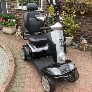 Kymco BIG 8mph mobility scooter - Image 3