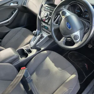 2011 Ford Focus Manual Hatchback - Image 6