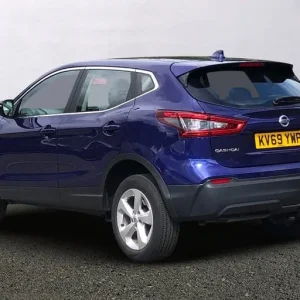 2019 Nissan Qashqai 1.5 dCi 115 Acenta Premium 5dr SUV Diesel Manual - Image 2