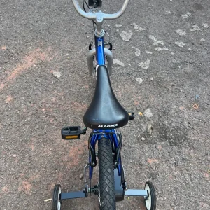 16-inch Magna Rock Jumper BMX bike - Image 3