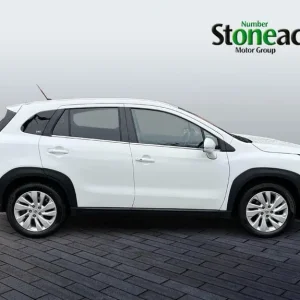 2022 Suzuki SX4 S-Cross 1.4 Boosterjet MHEV Motion SUV 5dr Petrol Hybrid Manual Euro 6 - Image 2