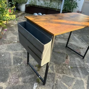 Wooden desk table with storage compartment - Image 6