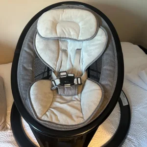 Baby swing chair - Image 4