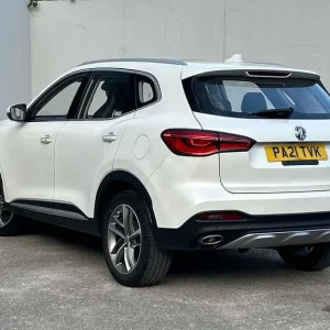 2021 MG HS Exclusive 1.5 T-GDI White SUV Manual - Image 3