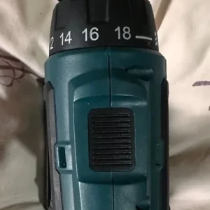 Mylek cordless drill with spare parts - Image 3