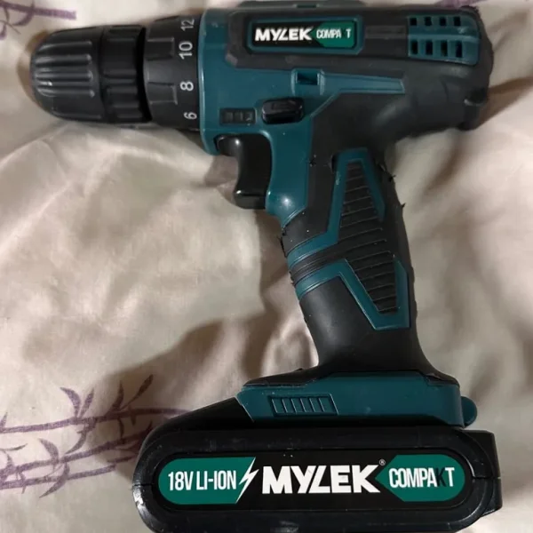 Mylek cordless drill with spare parts