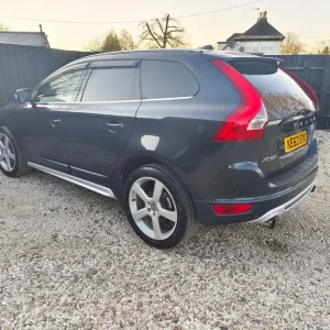 2014 Volvo XC60 2.0 T5 R-Design Automatic Petrol - Image 7