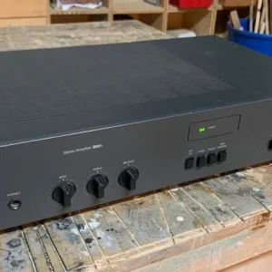 Vintage NAD 3020i Integrated Stereo Amplifier - Image 2