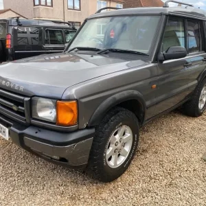 2001 Land Rover Discovery Estate - Image 2
