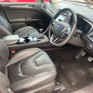 2019 Ford Mondeo Titanium EcoBlue Hatchback Diesel Manual - Image 3
