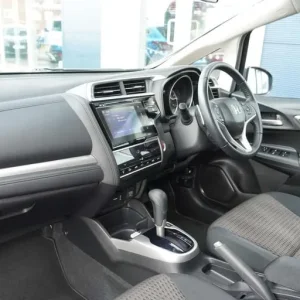 2019 Honda Jazz 1.3 EX i-VTec CVT 5-door Hatchback - Image 3