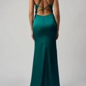 Bulk of prom dresses in various sizes - Image 3