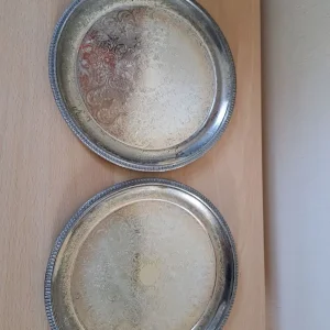 Pair of Vintage Crystal Glass Ship's Decanters with Silver Plated Trays and Sherry Collars - Image 5