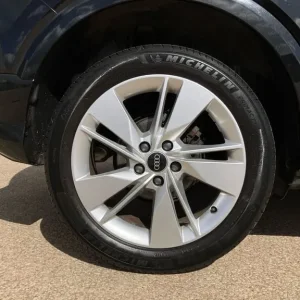 2021 Audi Q2 35 TFSI S Line 5-door Estate - Image 8