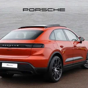 2025 Porsche Macan Electric Estate 265kW 100kWh 5dr Auto SUV - Image 3