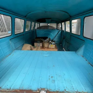 Volkswagen T1 Bus 1975 - Image 8
