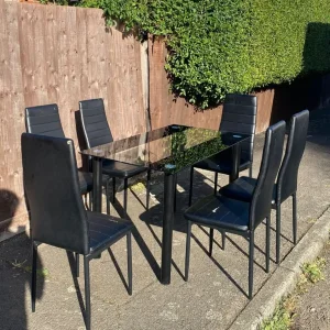 Dining table and chairs - Image 3