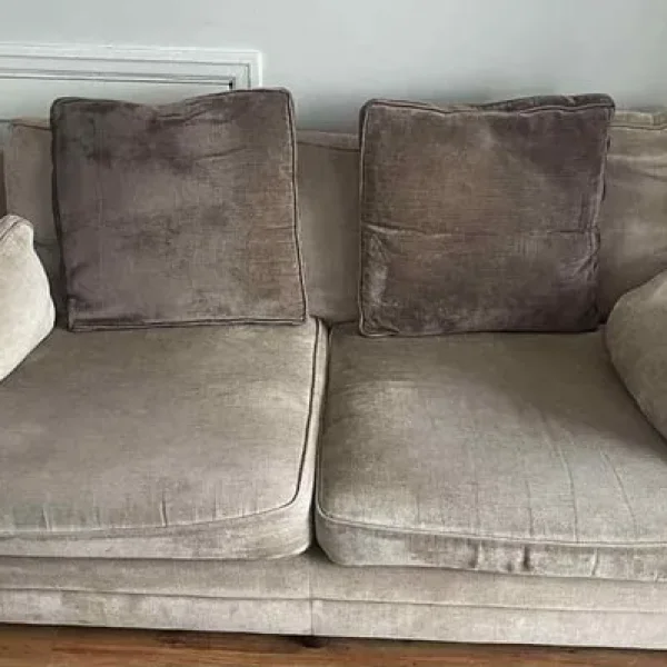 3 seater sofa CAN DELIVER