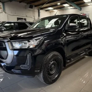 2021 Toyota Hi-Lux 2.4 D-4D Active Extra Pickup Extended Cab 4DR Diesel Manual - Image 3