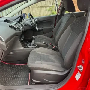 2014 Ford Fiesta 1.25 82 Zetec 5-door Hatchback Petrol Manual - Image 8
