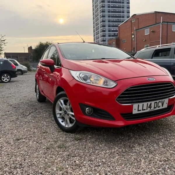 2014 Ford Fiesta 1.25 82 Zetec 5-door Hatchback Petrol Manual