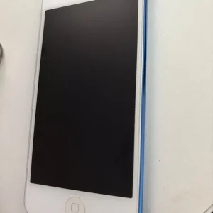 iPod touch 6th gen 16gb - Image 2