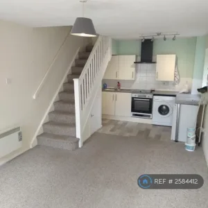 1 bedroom house in Lanercost Road, Preston, Lancashire (1 bed) - Image 2