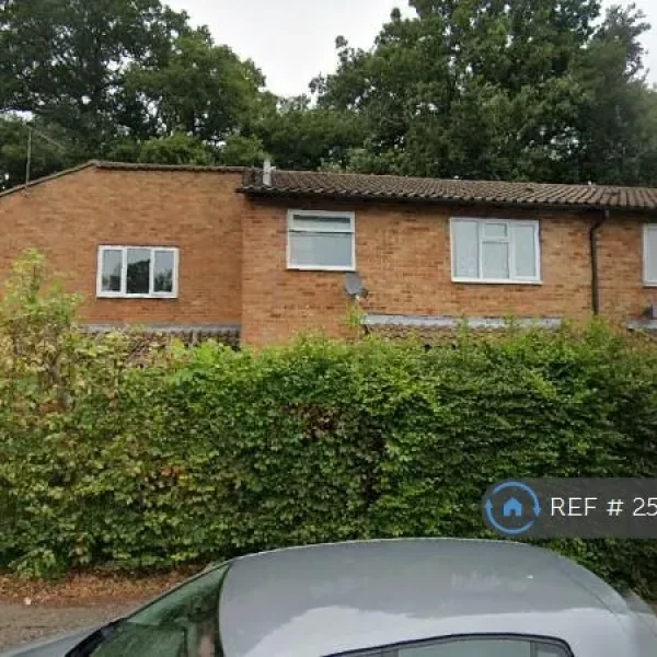 1 bedroom house in Lanercost Road, Preston, Lancashire (1 bed)