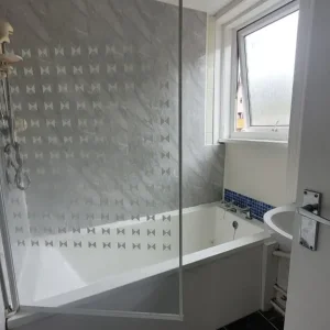 2 Bedroom Upper Cottage Flat Ferncroft Road - Image 2