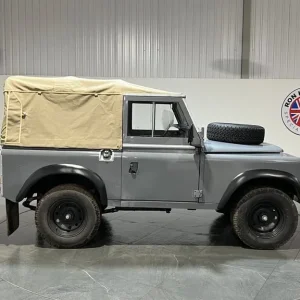 1980 Land Rover Series III 2.3 Diesel 2dr Pickup - Image 7