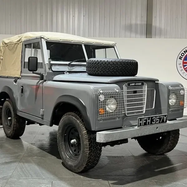1980 Land Rover Series III 2.3 Diesel 2dr Pickup