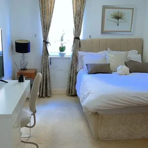 Clean two-bedroom flat in highbridge, Somerset