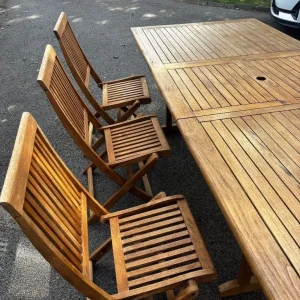 Hardwood extendable table and 6 folding chairs set - Image 3