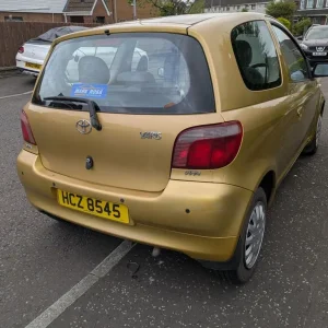 2001 Toyota Yaris Hatchback