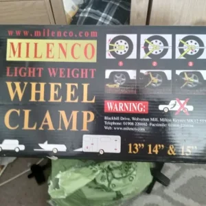 Milenco lightweight caravan wheel clamp