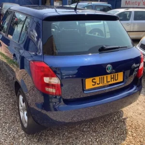 2011 Skoda Fabia 1.2 TSI SE 5-door Hatchback Petrol Manual - Image 6