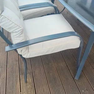 Garden table and 6 chairs - Image 3